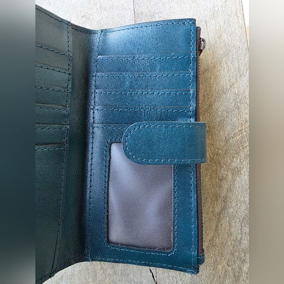 Patricia Nash Florence Tooled Nazari (Blue Coral) Bifold Wallet - Picture 7 of 9